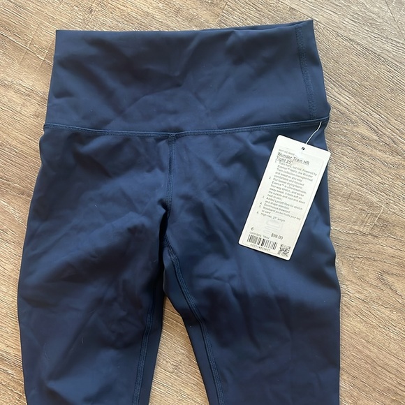 Lululemon Wunder train HR tight 25”L - Picture 8 of 8